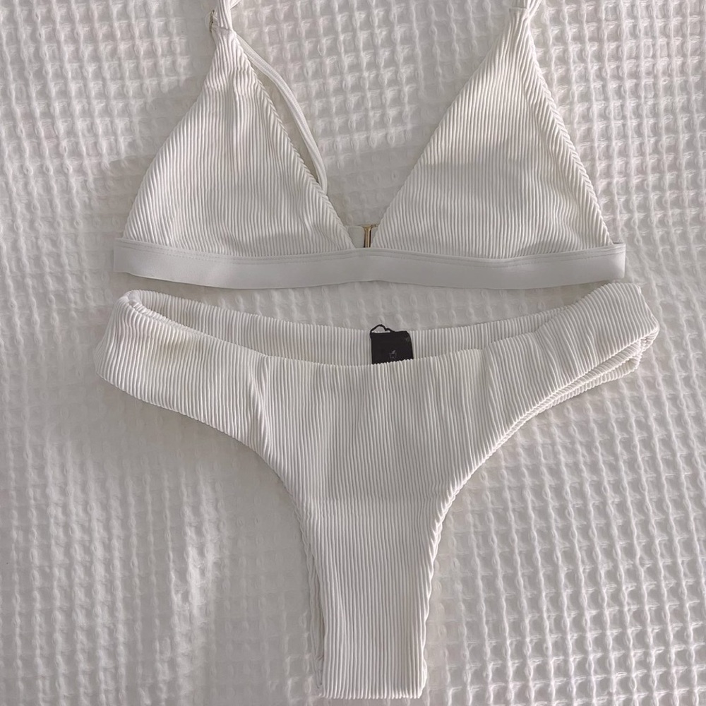 Vaya Island white ribbed bikini